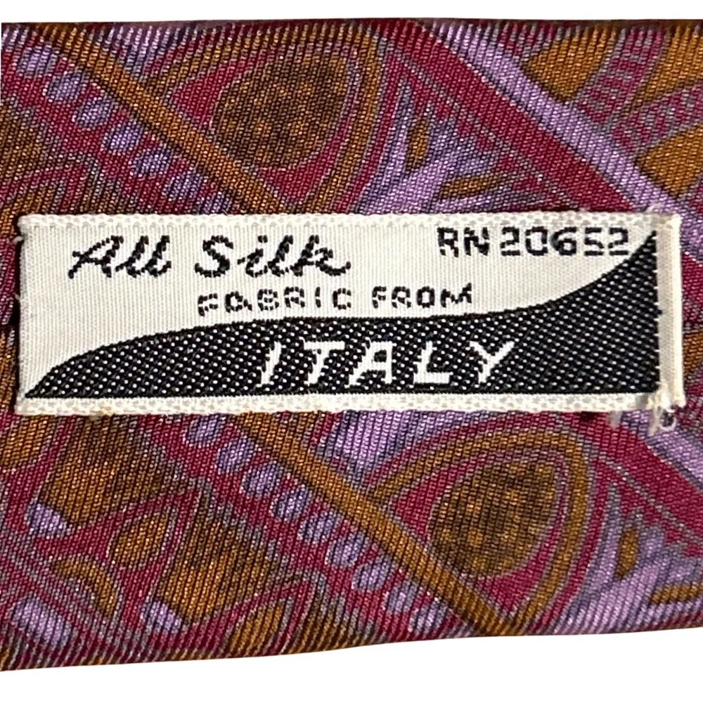 VTG YApre' Italy for Hubert W. White Men's‎ Silk Tie Purple Gold Geometric 4.25